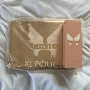Olympea Shower Gel with makeup pouch/bag